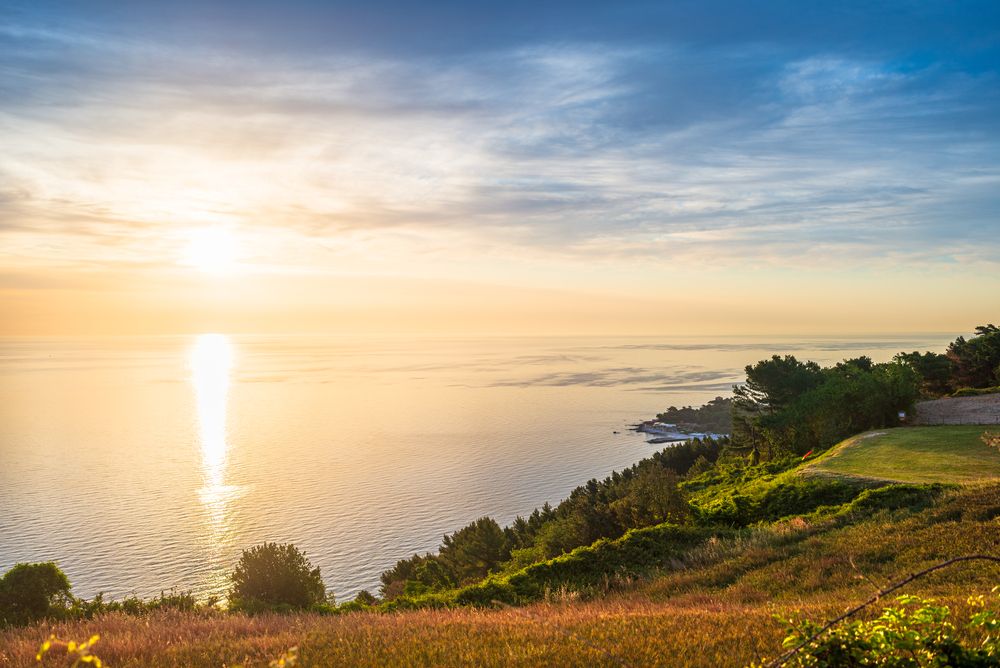 Tramonto sul Conero. Credits Fabio Lamanna / Shutterstock