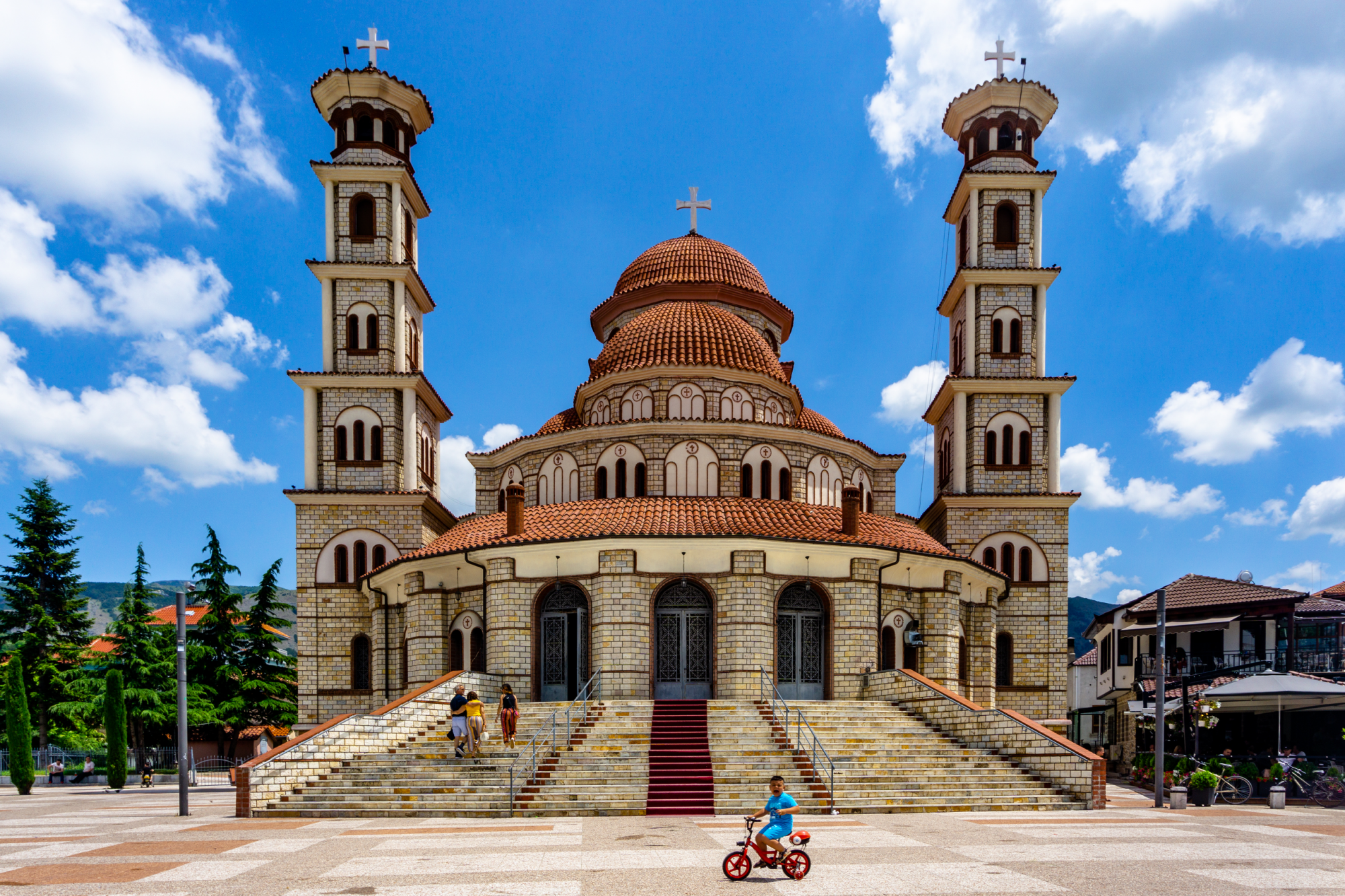 Una chiesa ortodossa a Korçë © Shutterstock / Uwe Seidner