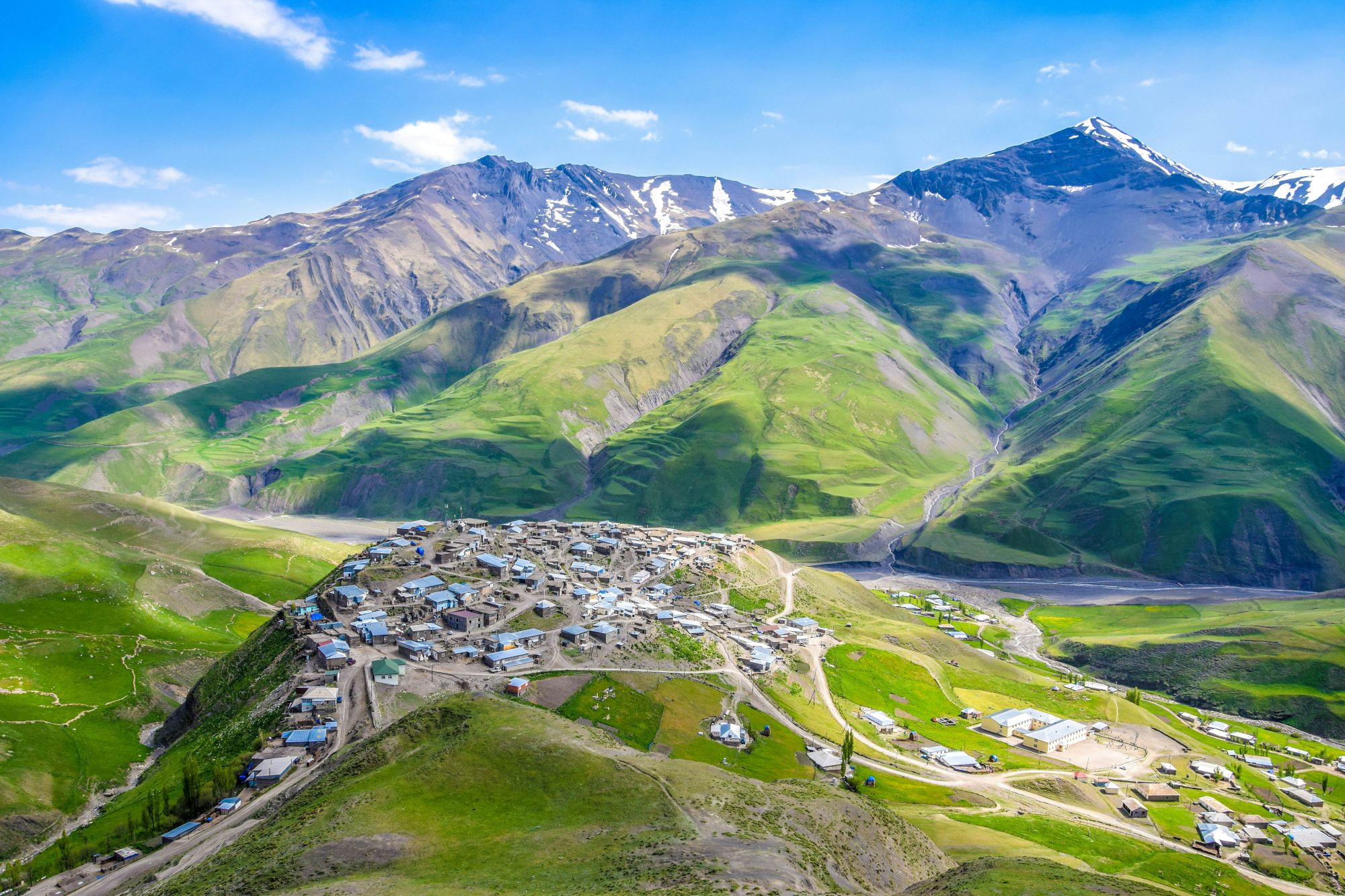Xınalıq è uno dei villaggi più spettacolari delle montagne del Causaso. © tenkl/Shutterstock