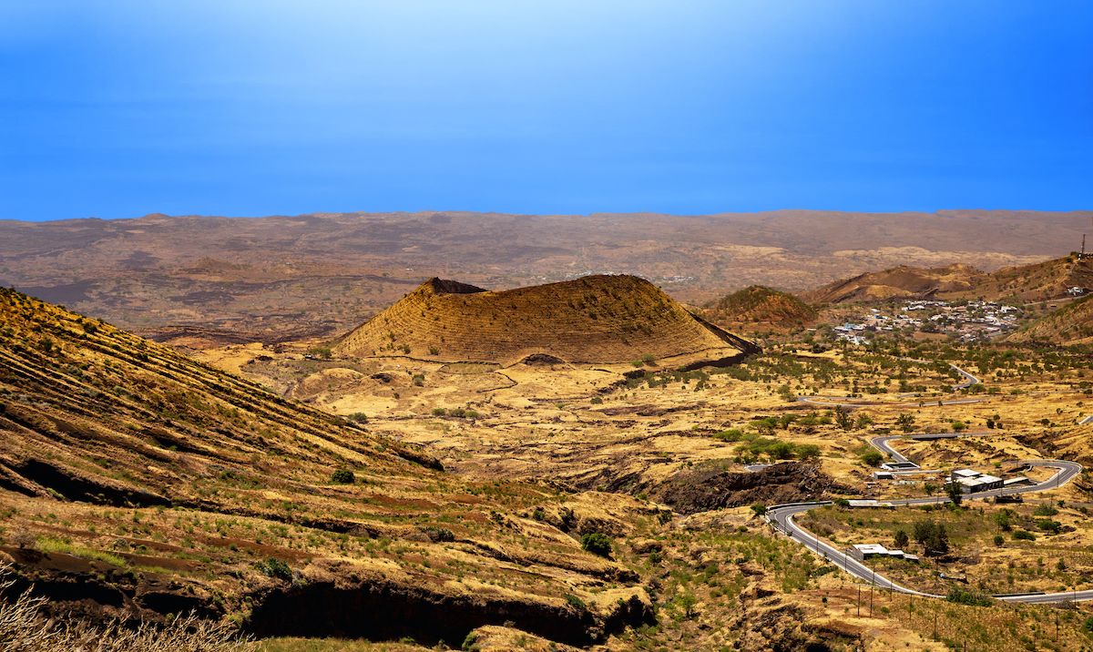 Il paesaggio plasmato dagli elementi, Fogo; © Iryna Shpulak/iStock/Getty Images
