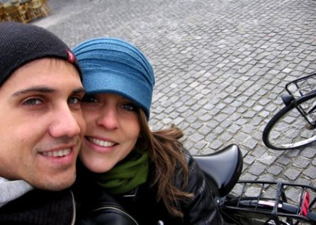 Guancia a guancia nel centro di Amsterdam - fotografia di Valentina & Alberto