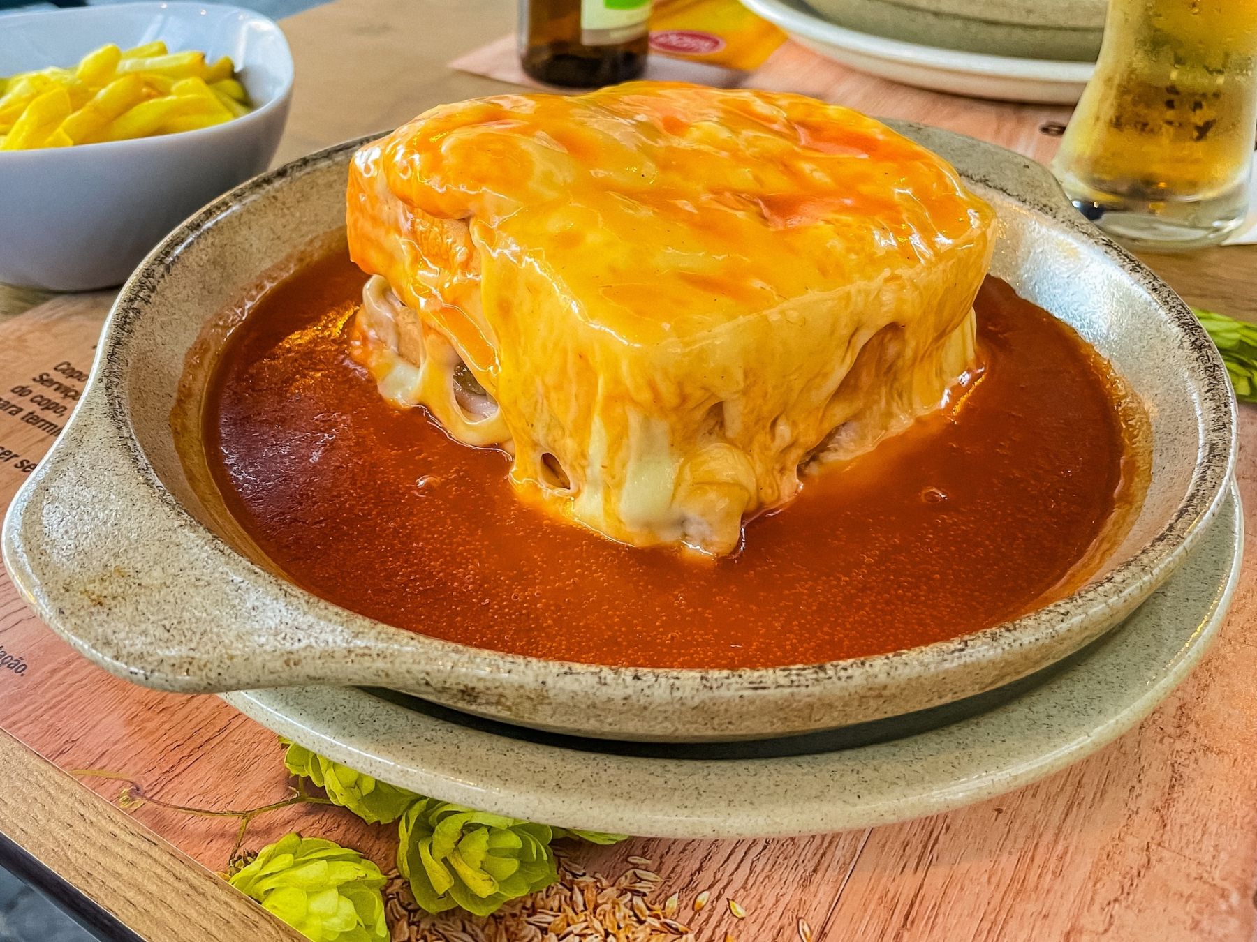 L’immancabile Francesinha ©Serge Miles / Shutterstock