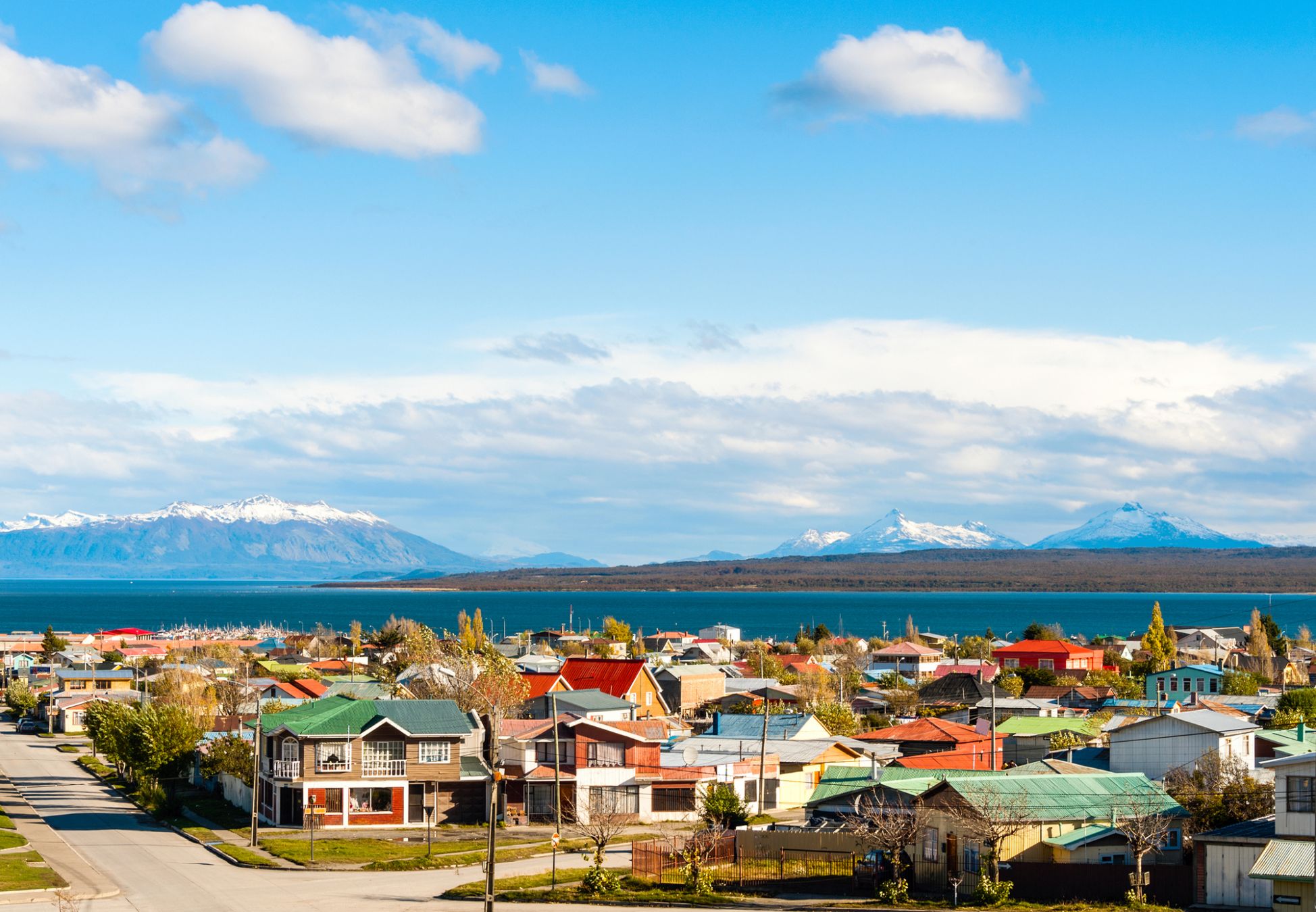 La pittoresca cittadina di Puerto Natales, Cile CGetty Images/iStockphoto