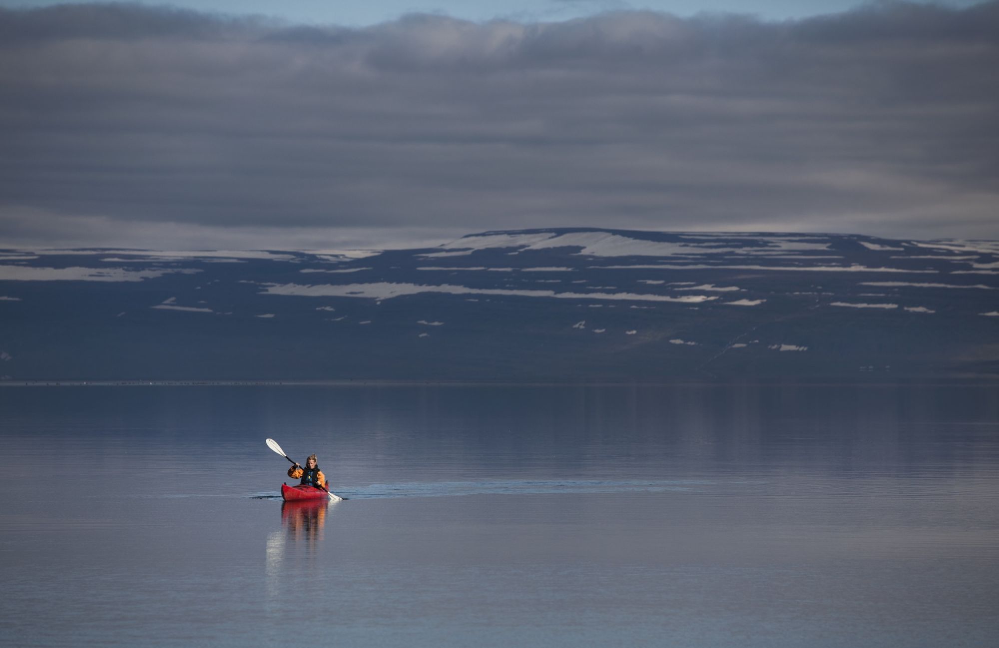 La calma dei fiordi rende Ísafjarðardjúp particolarmente popolare per il kayak © Getty Images