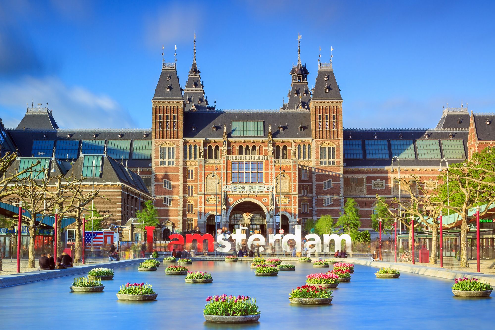 Il centro di Amsterdam con la scritta I Amsterdam