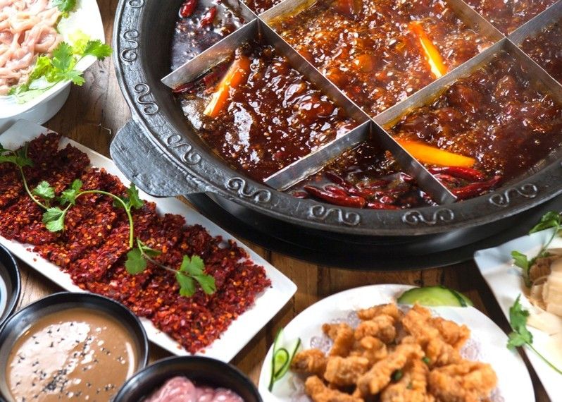 Il tipico hotpot di chongqing ©YANG YIDONG/Shutterstock