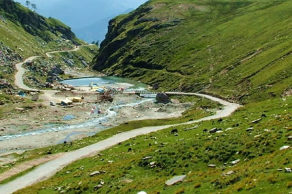 Un'altra India. Viaggio tra le colline dell'Himachal Pradesh