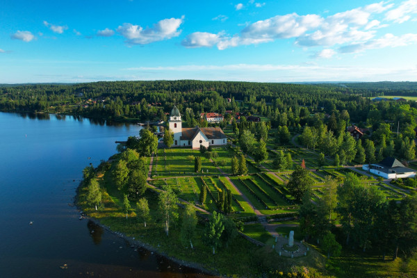 Rinfrescatevi sulle sponde del lago Siljan © Dylan Winter