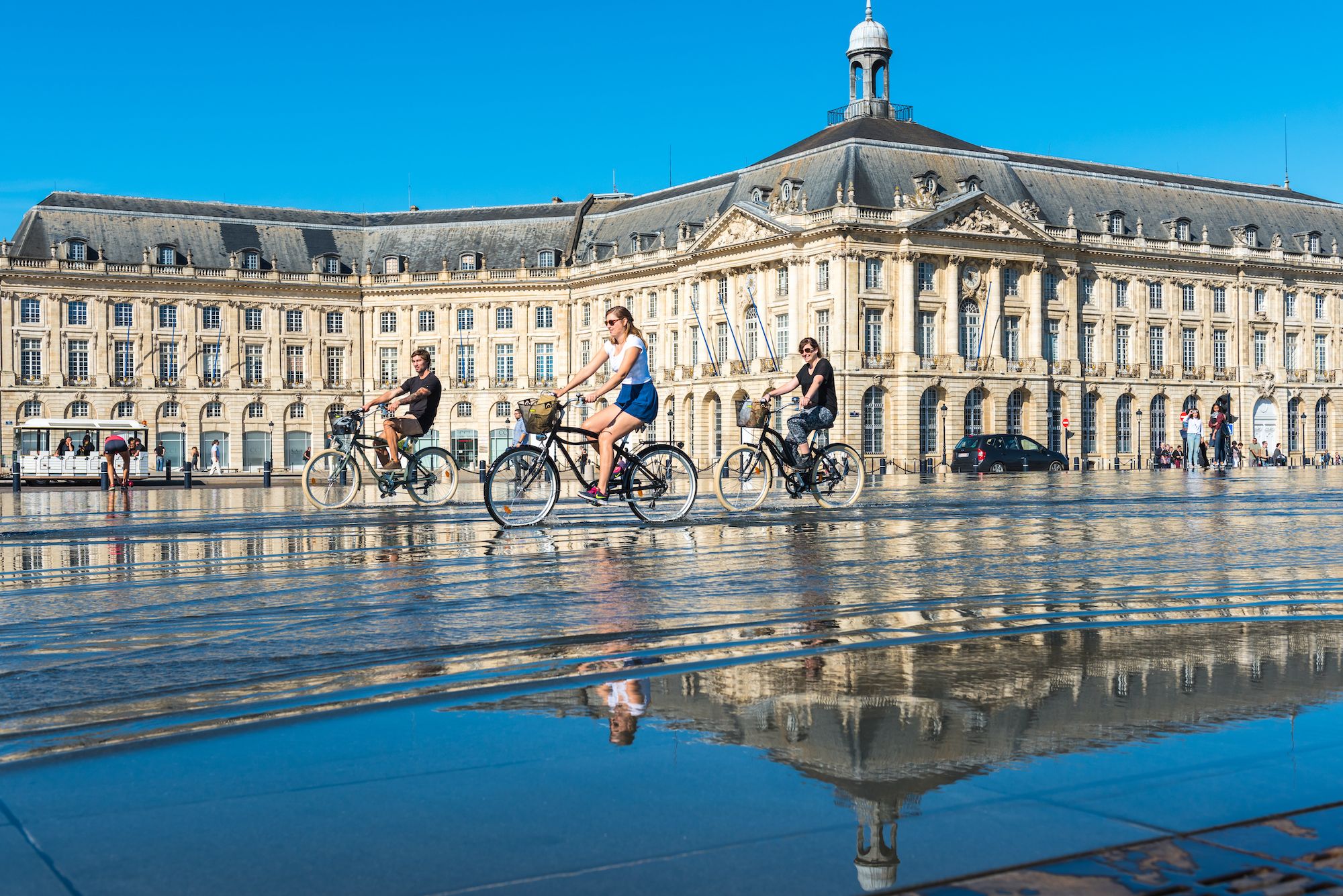 In bicicletta a Bordeaux ©dvoevnore