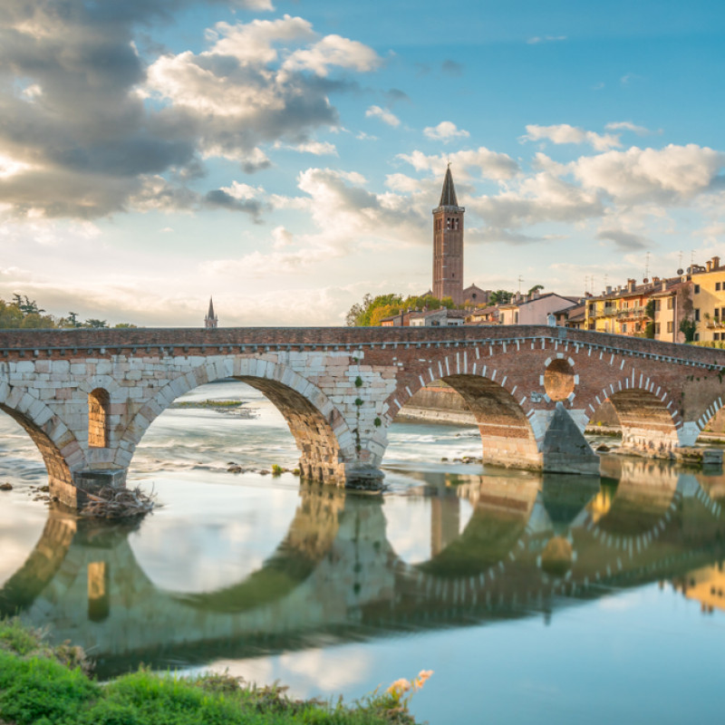L'Adige a Verona. Credits amyrxa / Shutterstock
