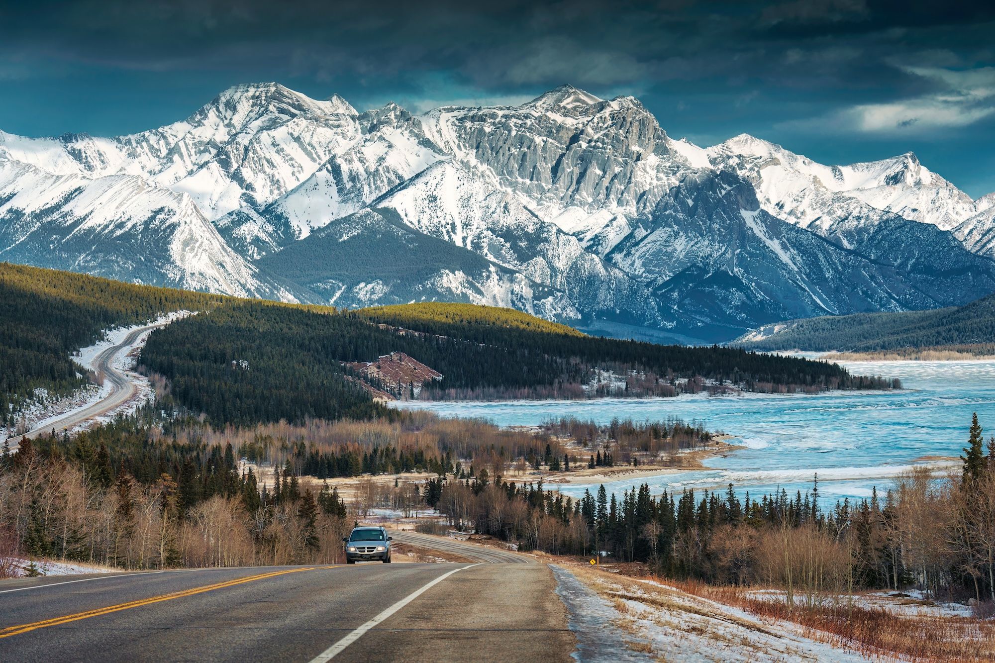 Il paesaggio teatrale della Icefields Parkway, in Alberta ©Mumemories /Shutterstock