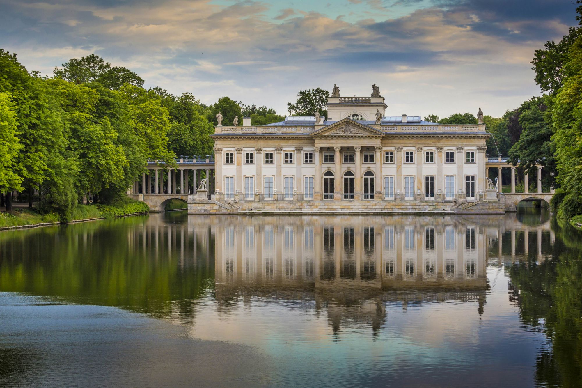 Il parco Łazienki è uno degli spazi verdi più amati di Varsavia. © mariusz_prusaczyk/Getty Images