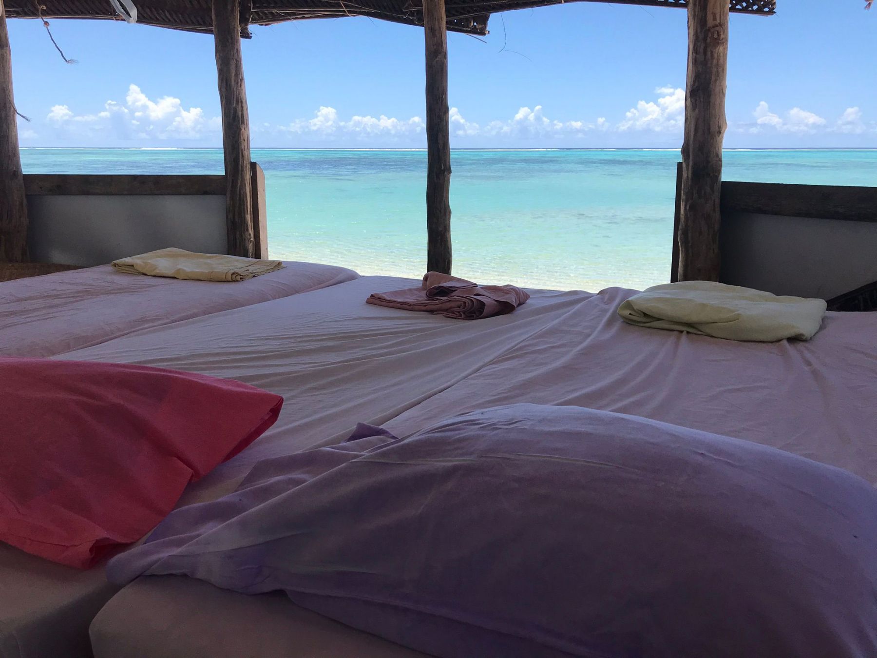 Le capanne con vista Pacifico a Samoa. Foto gentilmente concessa da Alessia Piperno