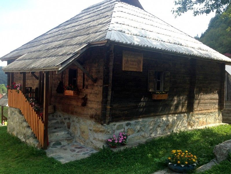 La centenaria dimora Kljajić a Lubnice © Brana Vladisavljevic / Lonely Planet