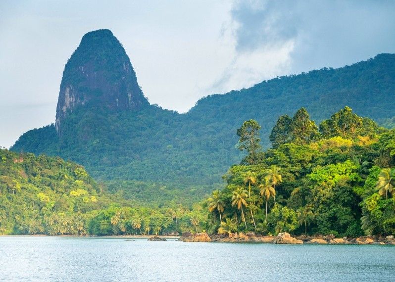La costa rigogliosa e tropicale di Sao Tome & Principe
©Justin Foulkes/Lonely Planet