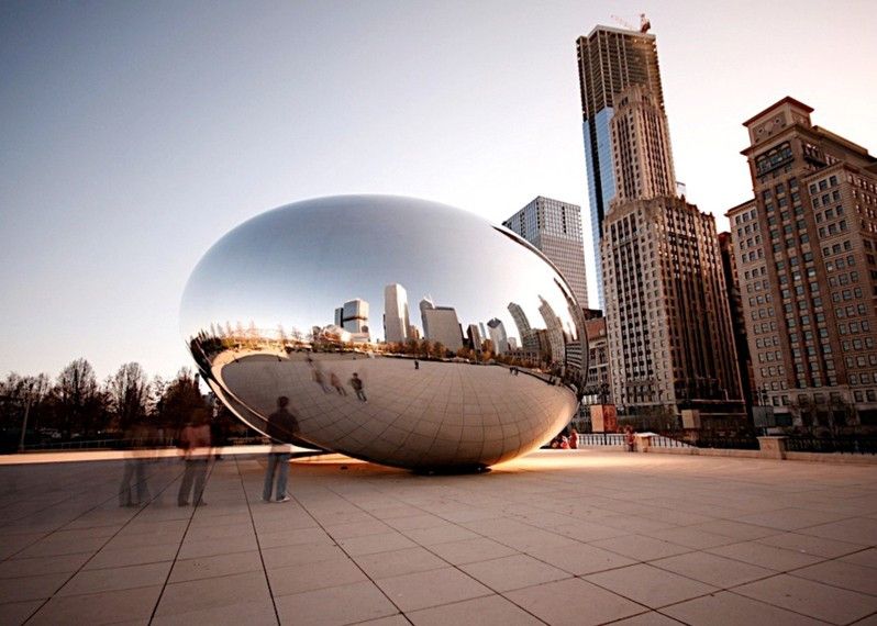 La famosa opera Cloud Gate, ma chiamata da tutti "The Bean", Chicago.
©jesleigh88/Budget Travel