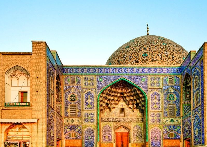 La moschea Sheikh Lotfollah al tramonto: il momento migliore per ammirare la bellezza di Naqsh-e Jahan (Imam) Square