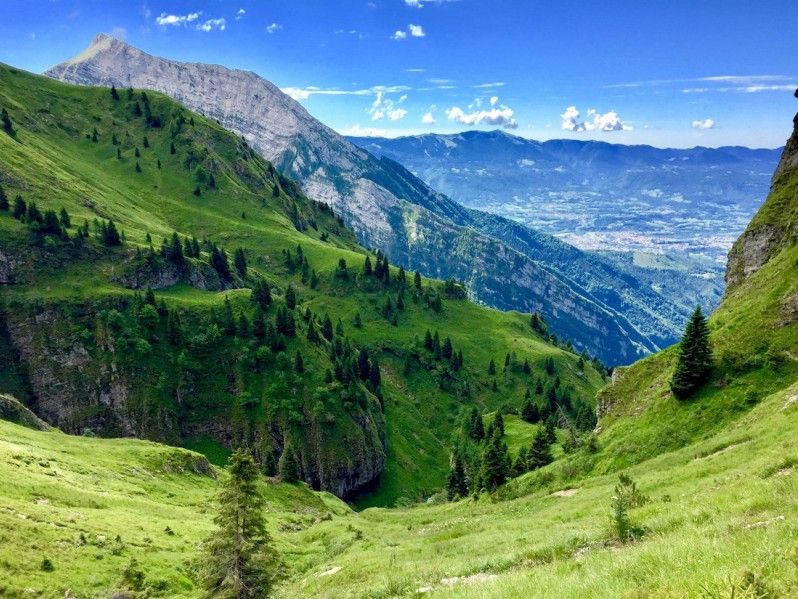 La Val Belluna e Belluno dal Rifugio Settimo Alpini Dolomiti