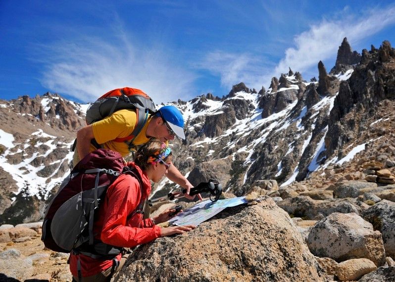 Le mappe sono una di quelle cose per cui vale la pena trovare spazio nello zaino. Patagonia, Argentina.
©HagePhoto/Getty Images/Aurora Open