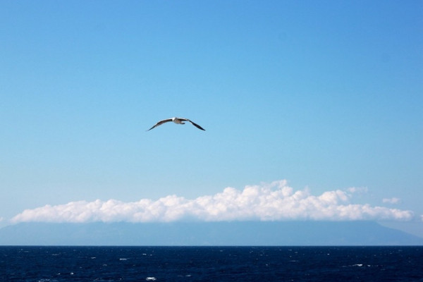 L’isola di Samotracia vista dal mare, Grecia. © Giulia Grimaldi/Lonely Planet Italia