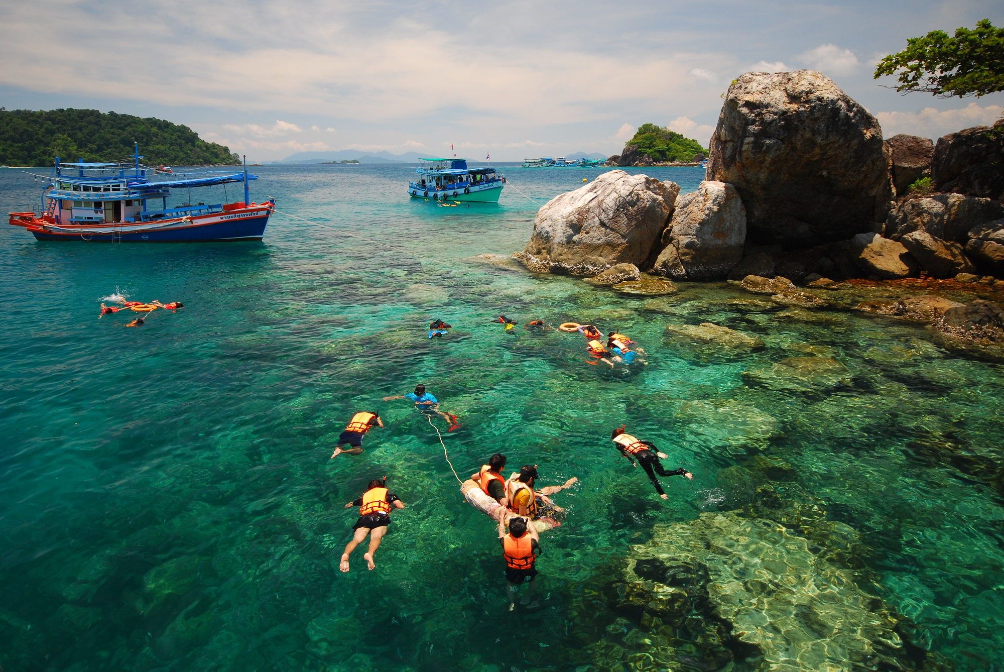 snorkeling nell'isola di Ko Rang, Thailandia