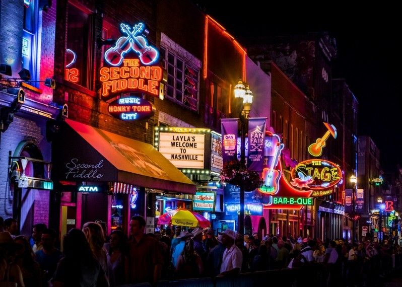 Lower Broadway, Nashville. ©Nina Dietzel/Getty Images