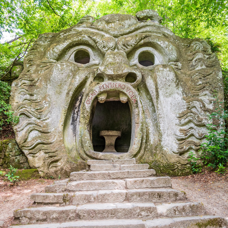 L’orco, la scultura simbolo del parco © Fabio Lotti/Shutterstock