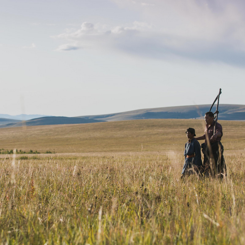 Un fotogramma del film "L'ultima luna di settembre (Harvest moon)"