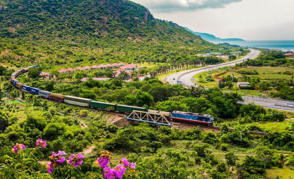 Il Reunification Express attraversa buona parte del territorio vietnamita. © Scenic Vietnam / Shutterstock