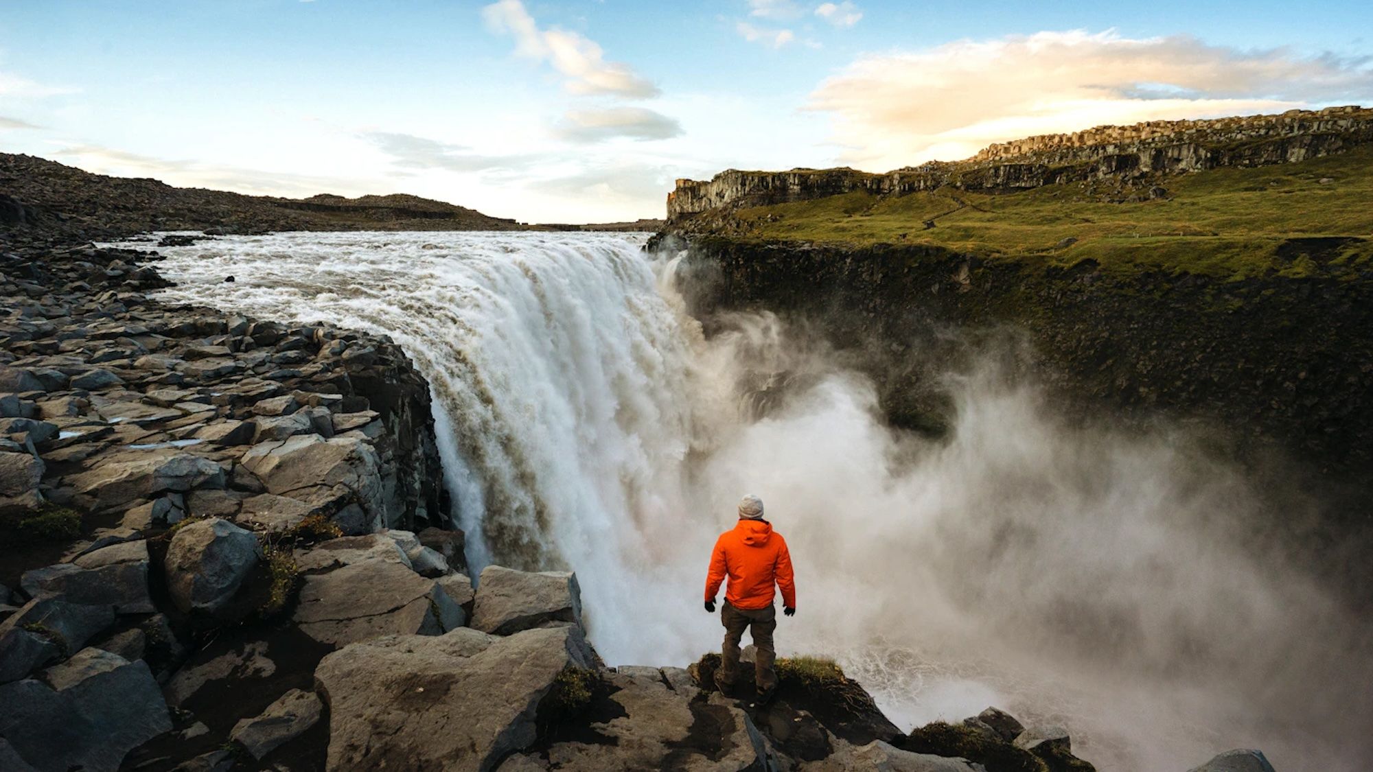 Dalle semplici passeggiate alle escursioni di più giorni, il territorio islandese è il sogno degli escursionisti © Sam Spicer / Getty Images