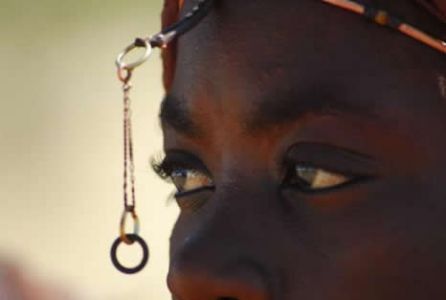 Namibia, occhi di donna - fotografia di Maurizio Pino