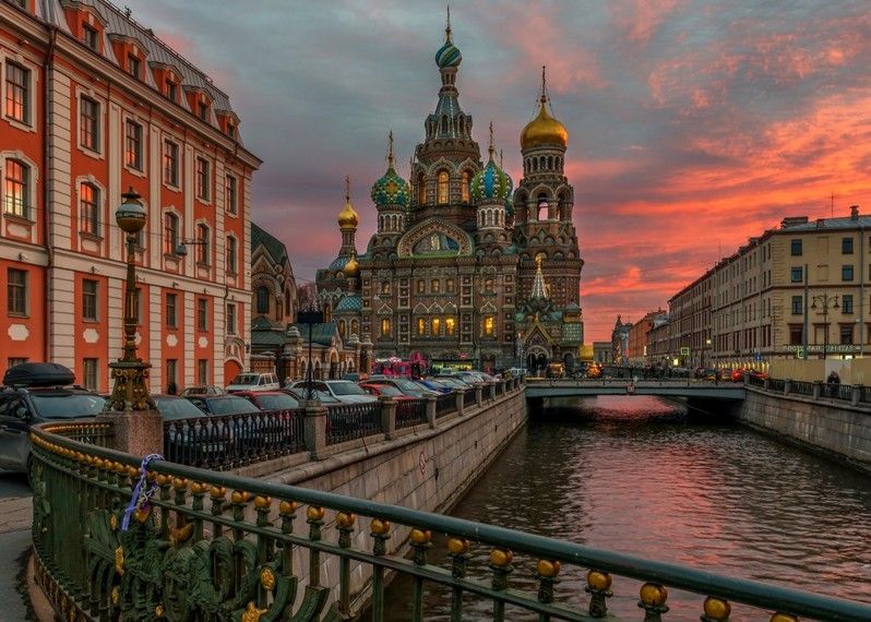 Notti bianche a San Pietroburgo, Russia.
©Chan Srithaweeporn/Getty Images