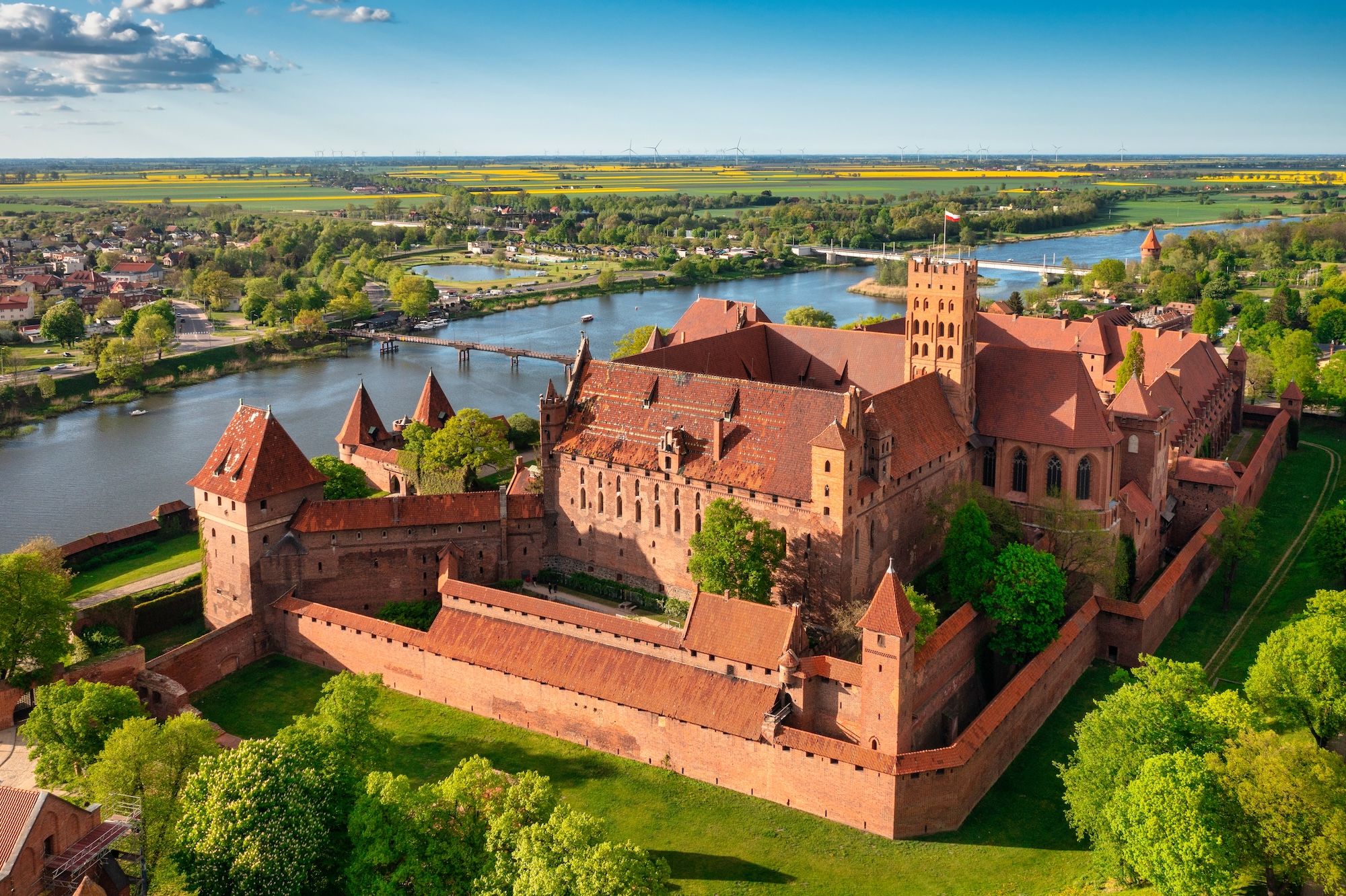 Il Castello di Malbork, il più grande complesso difensivo in mattoni d’Europa ©Patryk Kosmider /Shutterstock