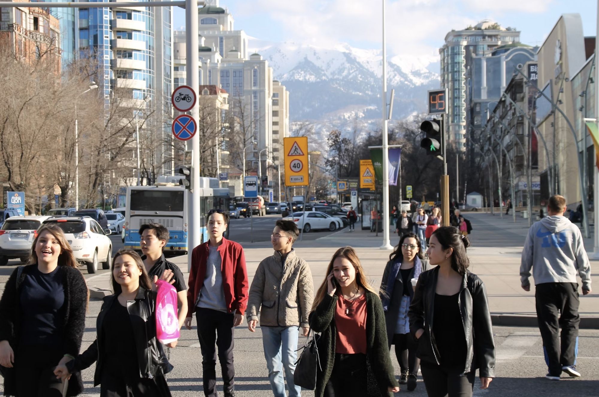 Una sorprendente atmosfera hipster ha reso la città di Almaty piena di fascino © Omri Eliyahu / Shutterstock