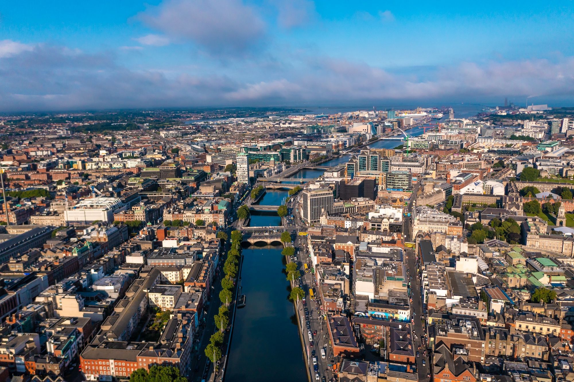 Dublino e il fiume Liffey  © 21 Aerials  / Shutterstock