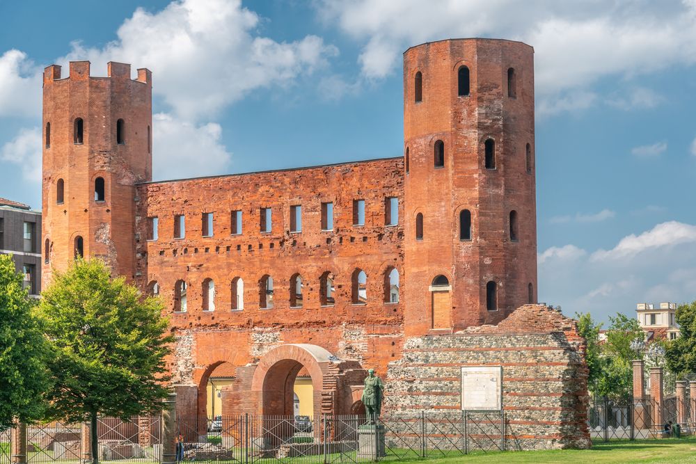 La Porta Palatina, Torino © Shutterstock