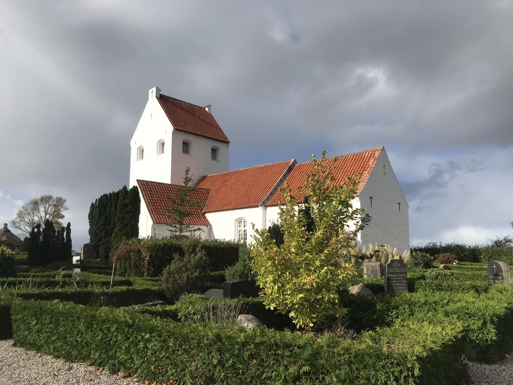 La chiesa del villaggio © Photo Dario Bragaglia