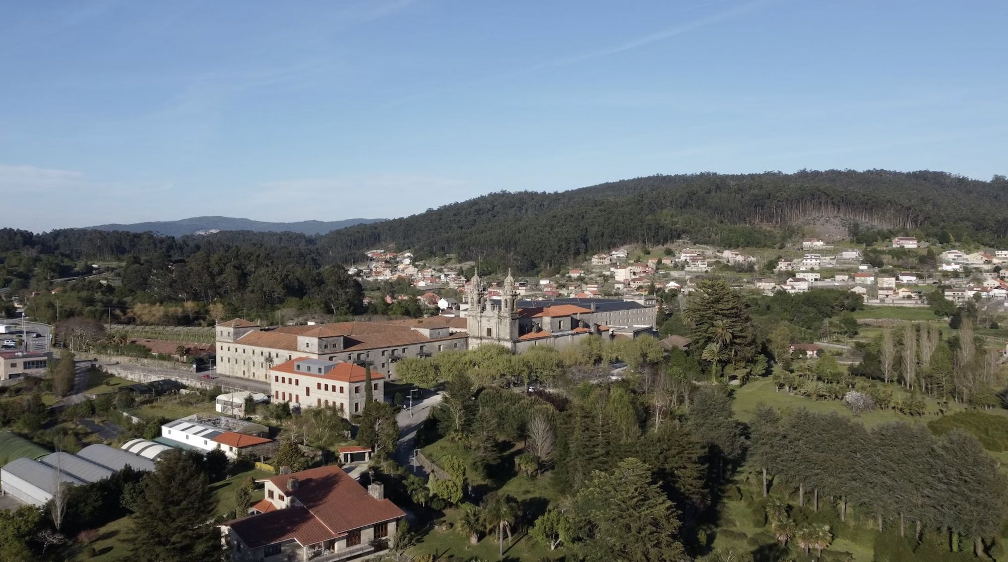 Monastero di Poio © Joe Sills/Lonely Planet