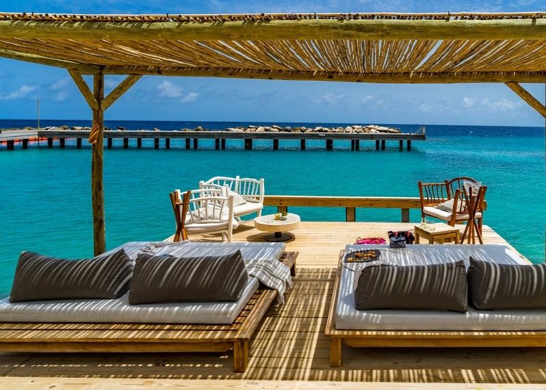 Relax nel blu a Curacao, Antille Olandesi.
©Gail Johnson/Shutterstock