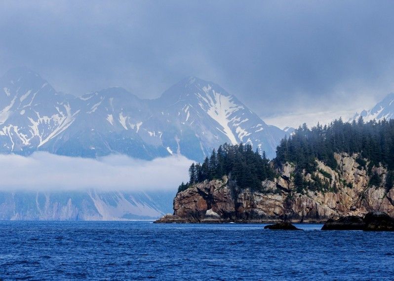 Resurrection Bay, Alaska, USA. ©Westend61 Premium/Shutterstock