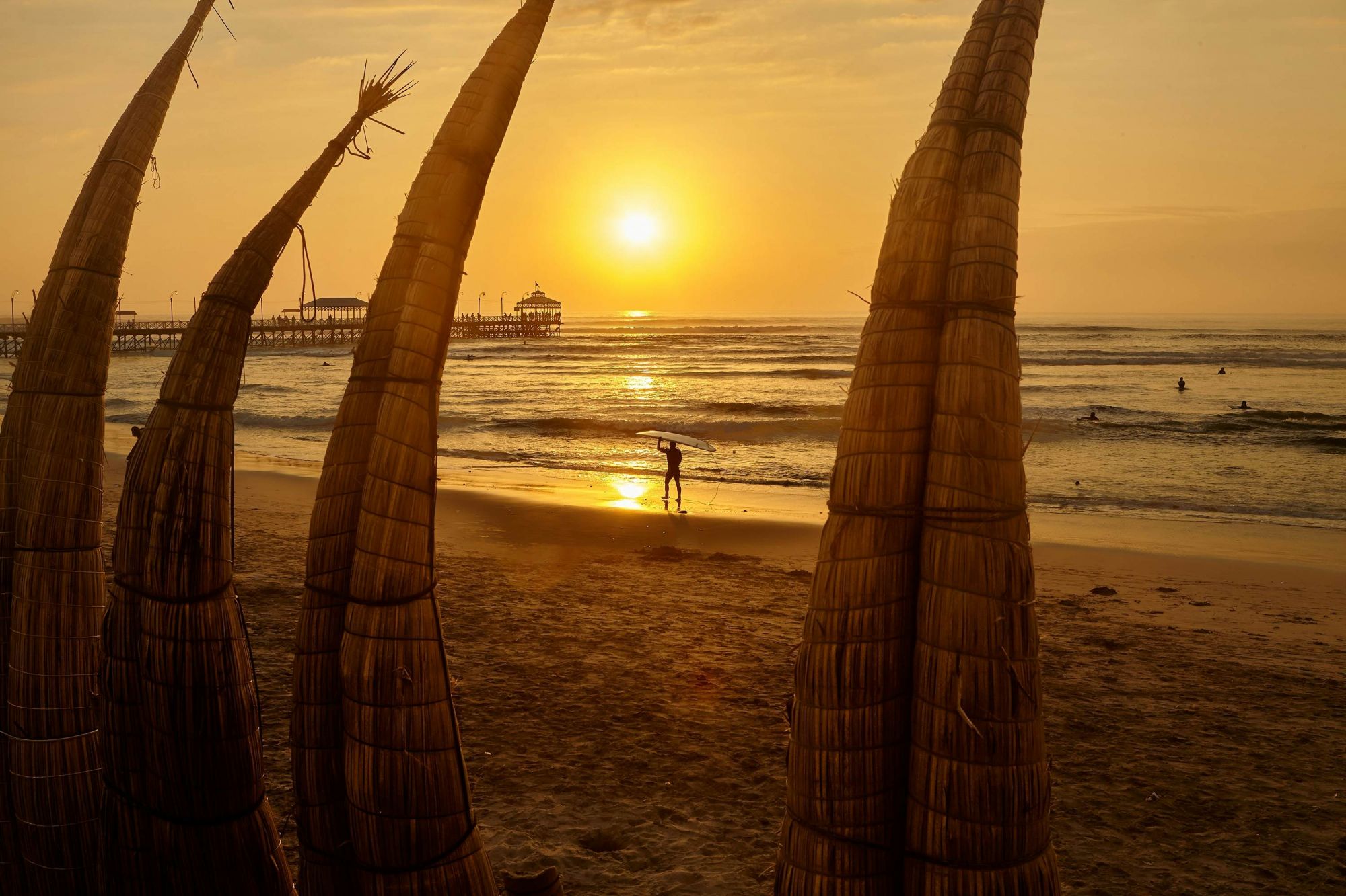 Barche di canne presso Huanchaco. © BETO SANTILLAN/Shutterstock