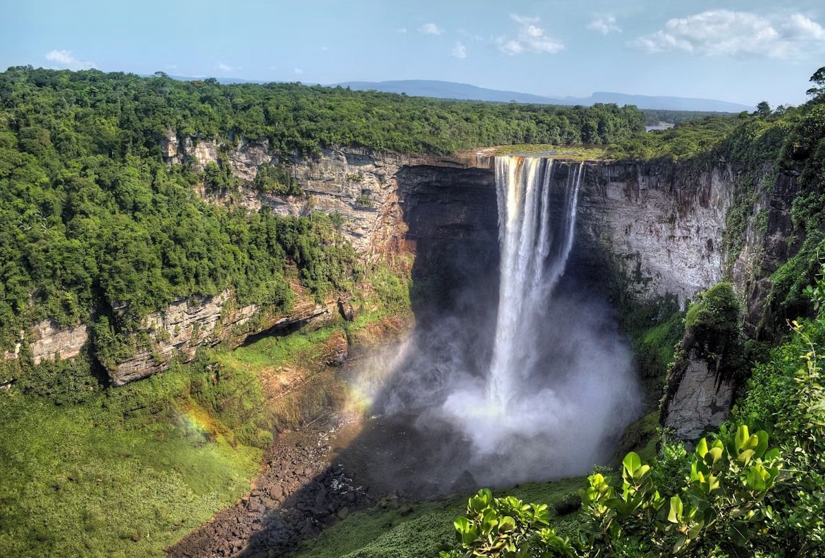 Cascate Kaieteur in Guyana. Tim Snell/Getty Images