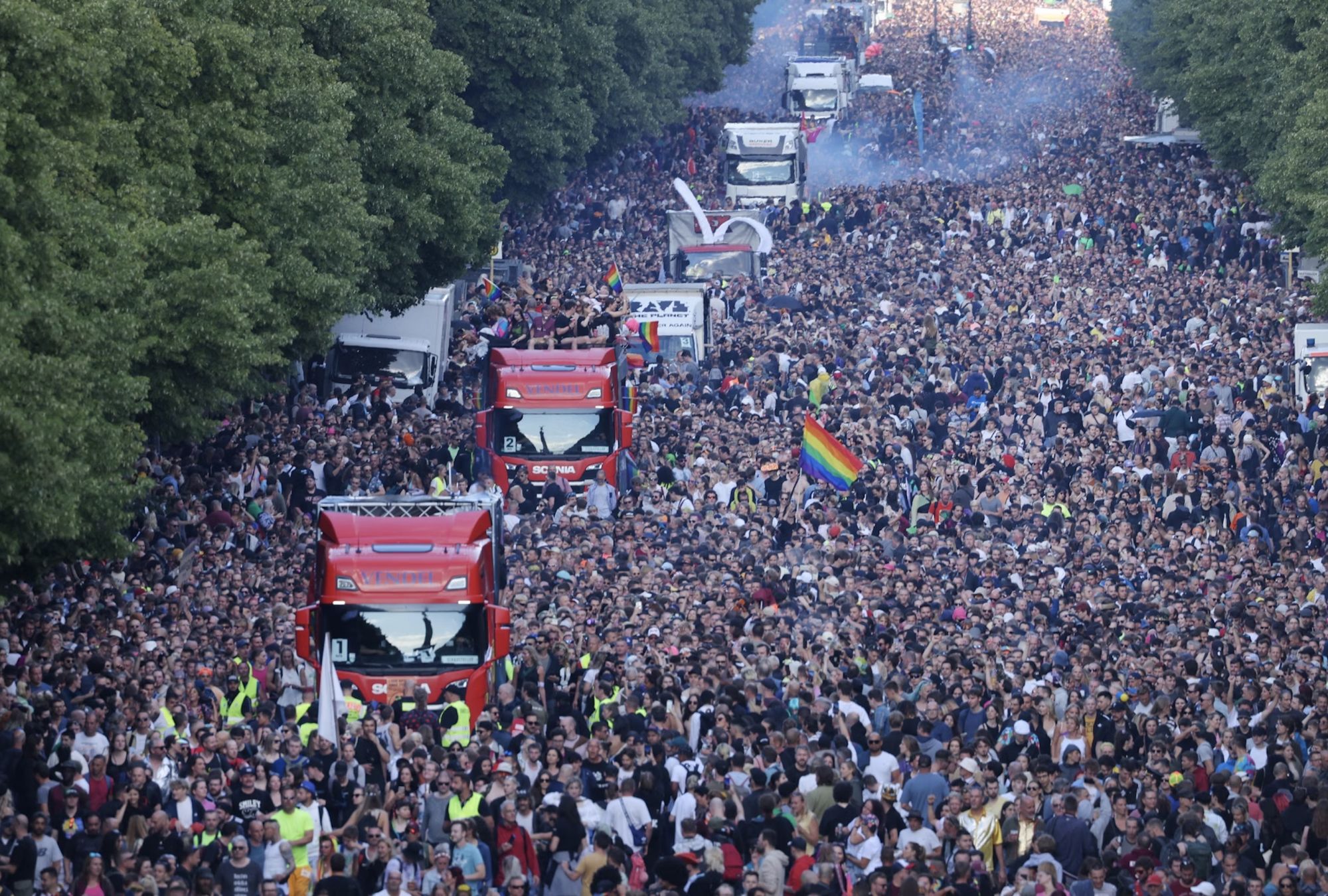 Si prevede che centinaia di migliaia di persone parteciperanno a Rave the Planet, erede della Love Parade © Sean Gallup / Getty Images