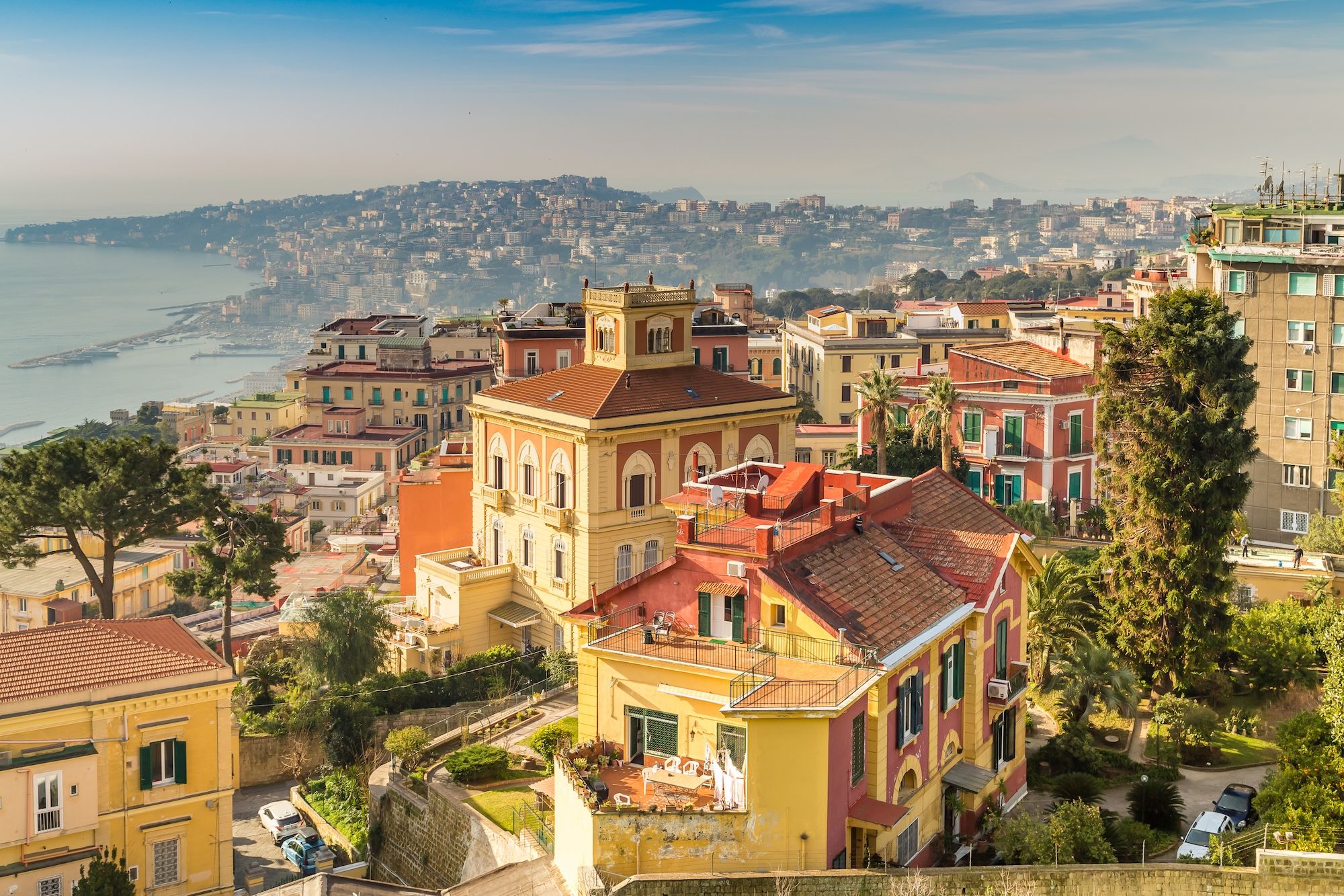 Napoli vi farà innamorare da infiniti punti di vista © Vivida Photo PC/Shutterstock