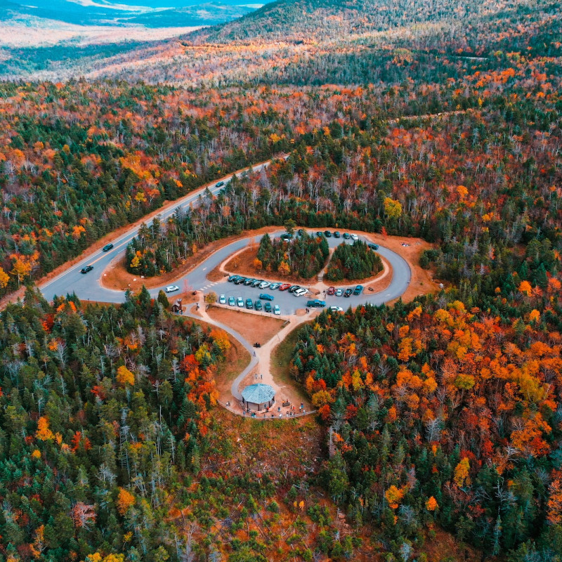 La  Kancamagus Highway in New Hampshire ©Loud Canvas Media
 / Shutterstock