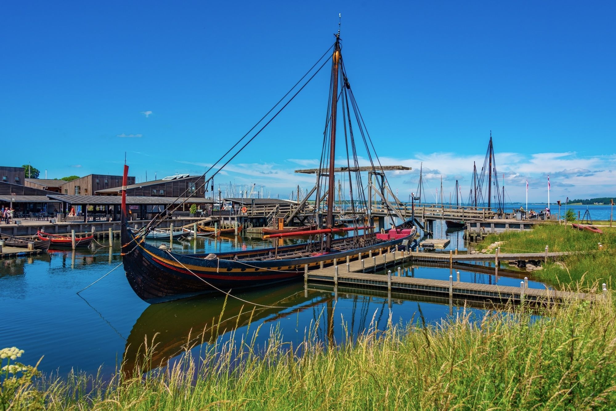 Navi vichinghe ricostruite qa Roskilde ©trabantos/Shutterstock