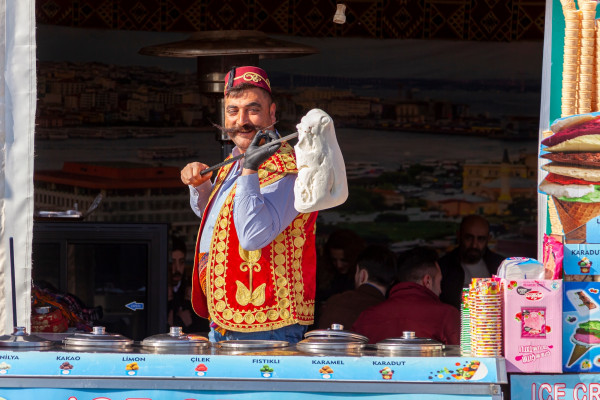 Istanbul vi tenterà ad ogni angolo @grandbrothers/Shutterstock