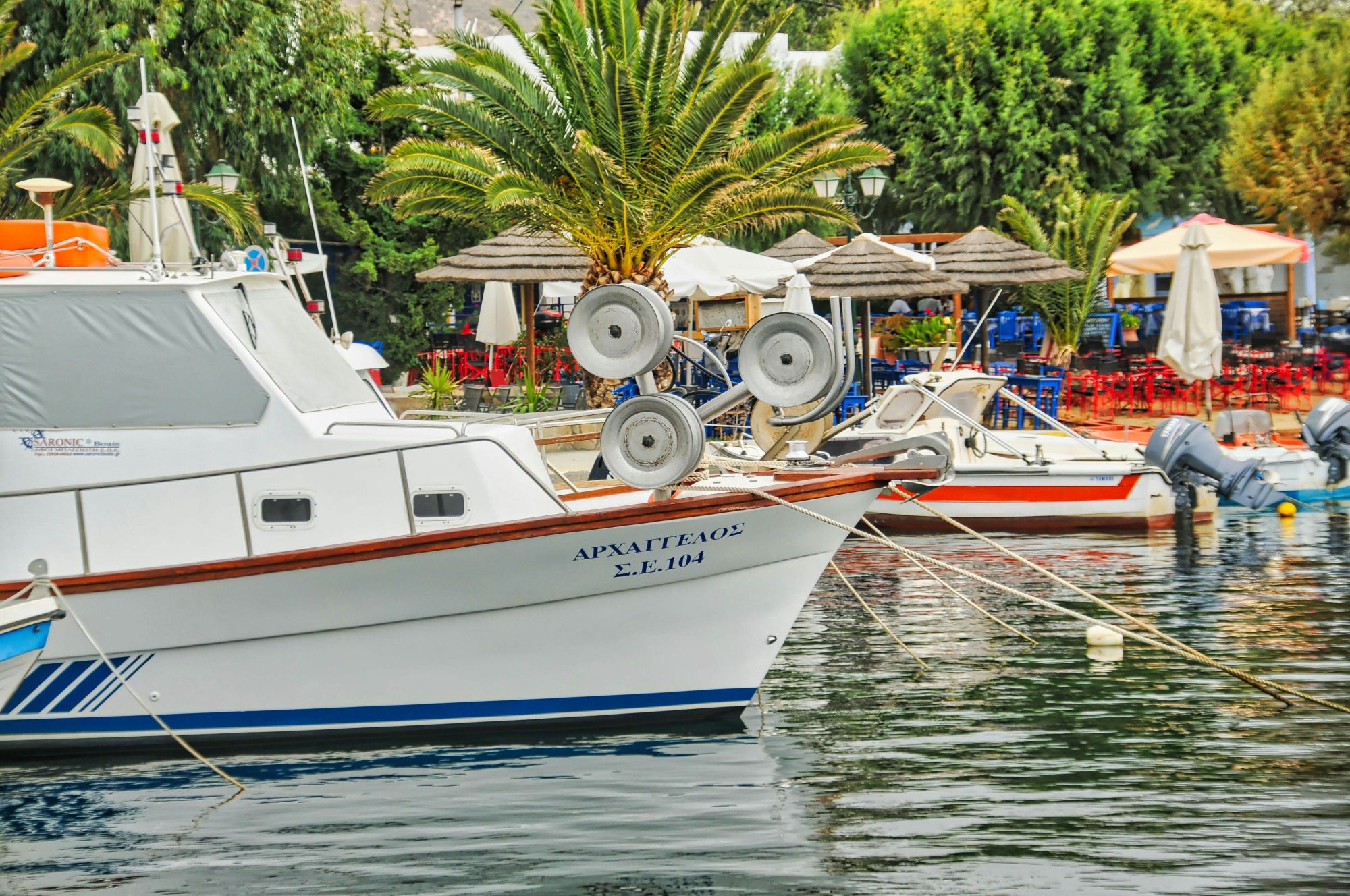 Il porto di Livadi, tranquilla località di mare. © Wirestock / Getty Images