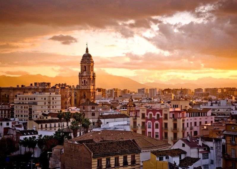 Malaga Spagna: lo skyline