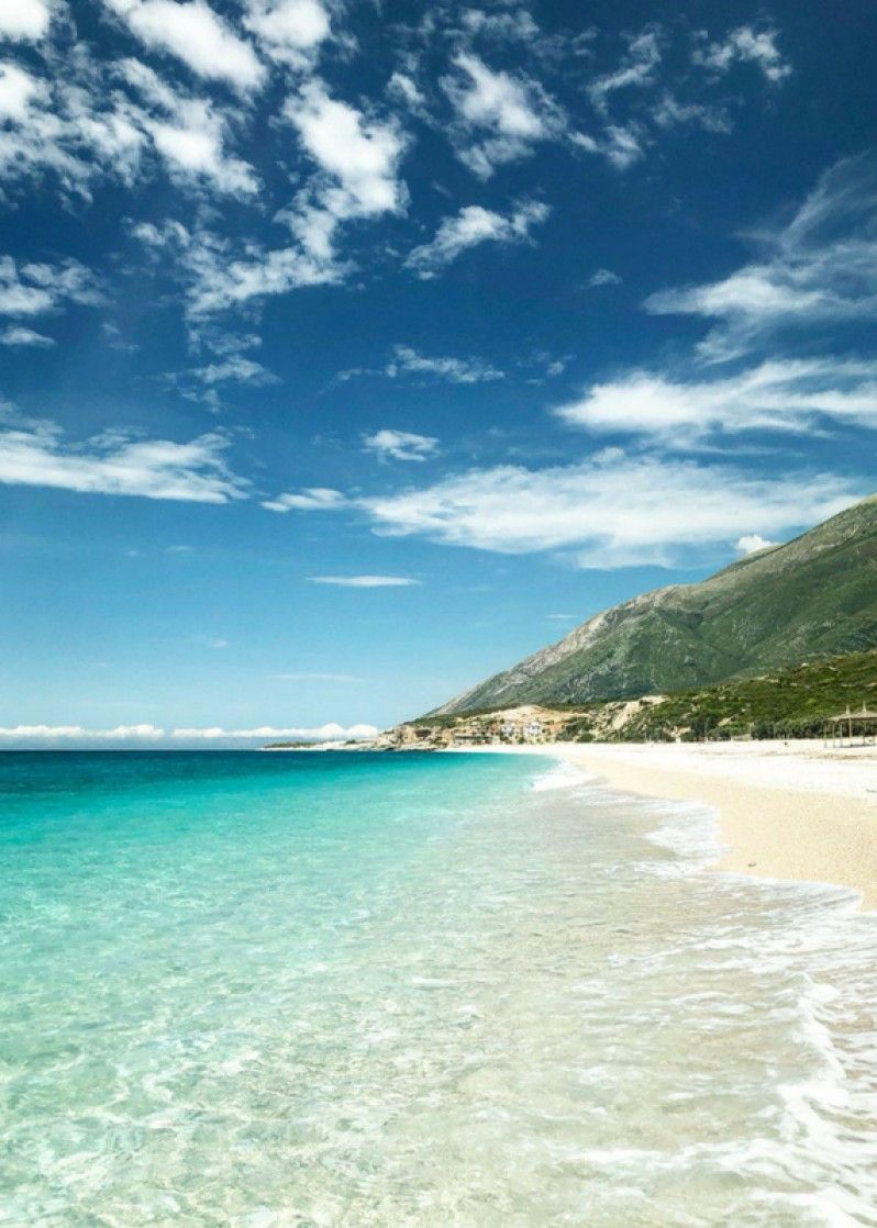 Spiaggia di Drymades, Albania. © Luigi Farrauto / Lonely Planet Italia